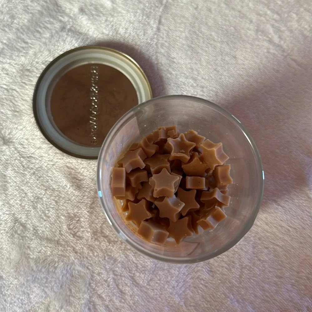 Bath & Body Works Mahogany Coconut Hand Poured Wax Melts